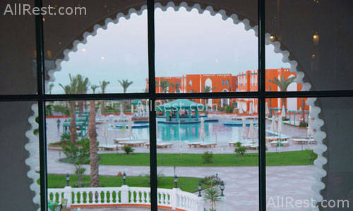 Sunrise Garden Beach Resort 17